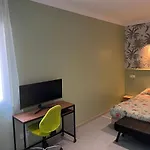 Hébergement de vacances Maison Au Bord De L'eau Et Au Calme Pour Les *